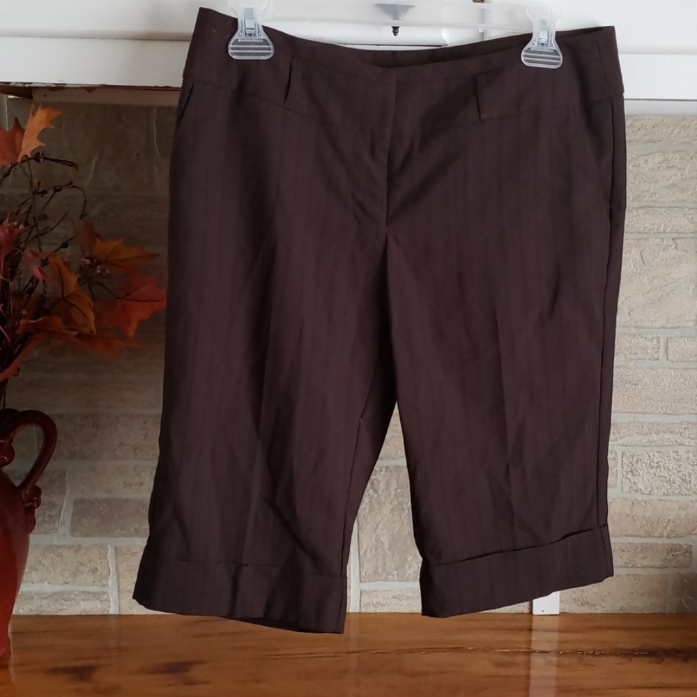 Dress capris